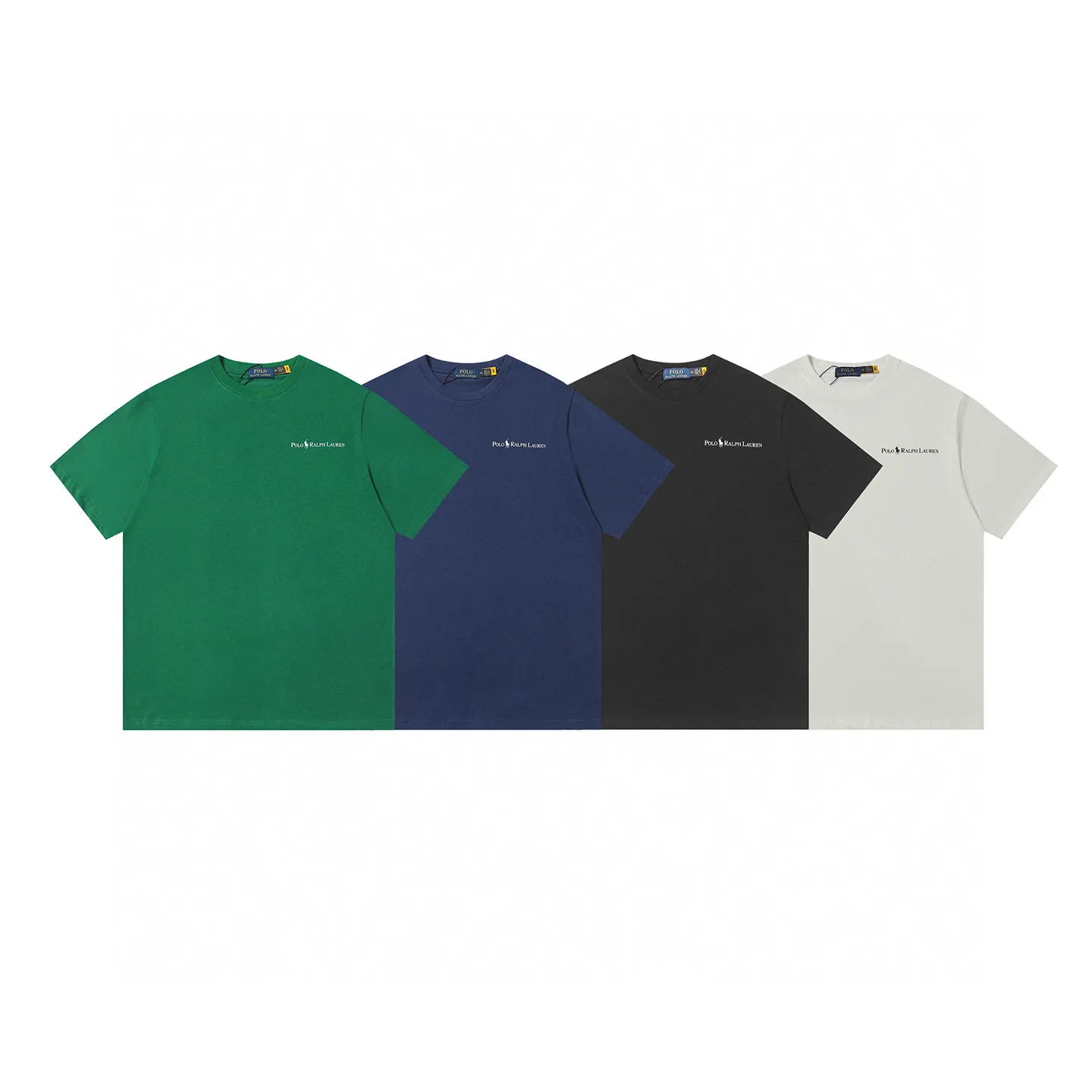 P126 Style number: 505 Ralph Lauren/Ralph Lauren 25ss new summer silicone Polo embossed round neck T-shirt. The main logo on the neck has a QR code mark, which can be scanned for verification. The 3D silicone three-dimensional English letter logo is embossed to distinguish low-quality products on the market. 32 counts, 240g hydrophilic toner, 100% cotton fabric, comfortable and soft, highly breathable, focusing on high-end cost-effectiveness, needless to say good quality. Available in a variety of colors, both boys and girls can try this genderless style, giving them a yuppie tone in no time. Immerse yourself in your leisurely style, and have your own style in retro. Natural, vivid and very French romantic feelings, perfectly integrating youthful atmosphere and trend. Color: white, black, navy blue, dark green Size: S-xL S Shoulder width 44 Bust 104 Sleeve length 23 Clothing length 72 M Shoulder width 45 Bust 108 Sleeve length 24 Clothing length 74 L Shoulder width 46 Bust 112 Sleeve length 25 Clothing length 76 xL Shoulder width 47 Bust 116 Sleeve length 26 Clothing length 78